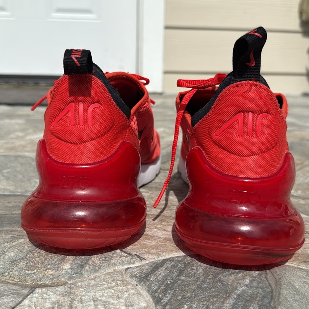 Air Max 270' Habanero Red /Black White Challenge Red Men's Sneaker Shoe - Picture 5 of 10